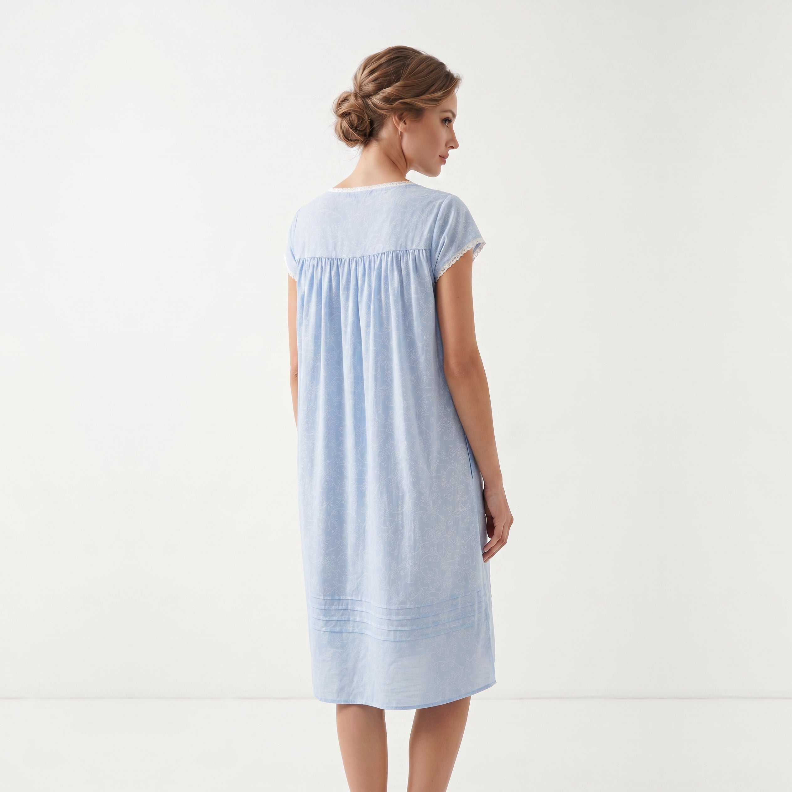 CANADEX INTERNATIONAL TRADING - Eileen West Short Robe Short Sleeve With Button 38" -CAE60059 - Aluna Kuwait