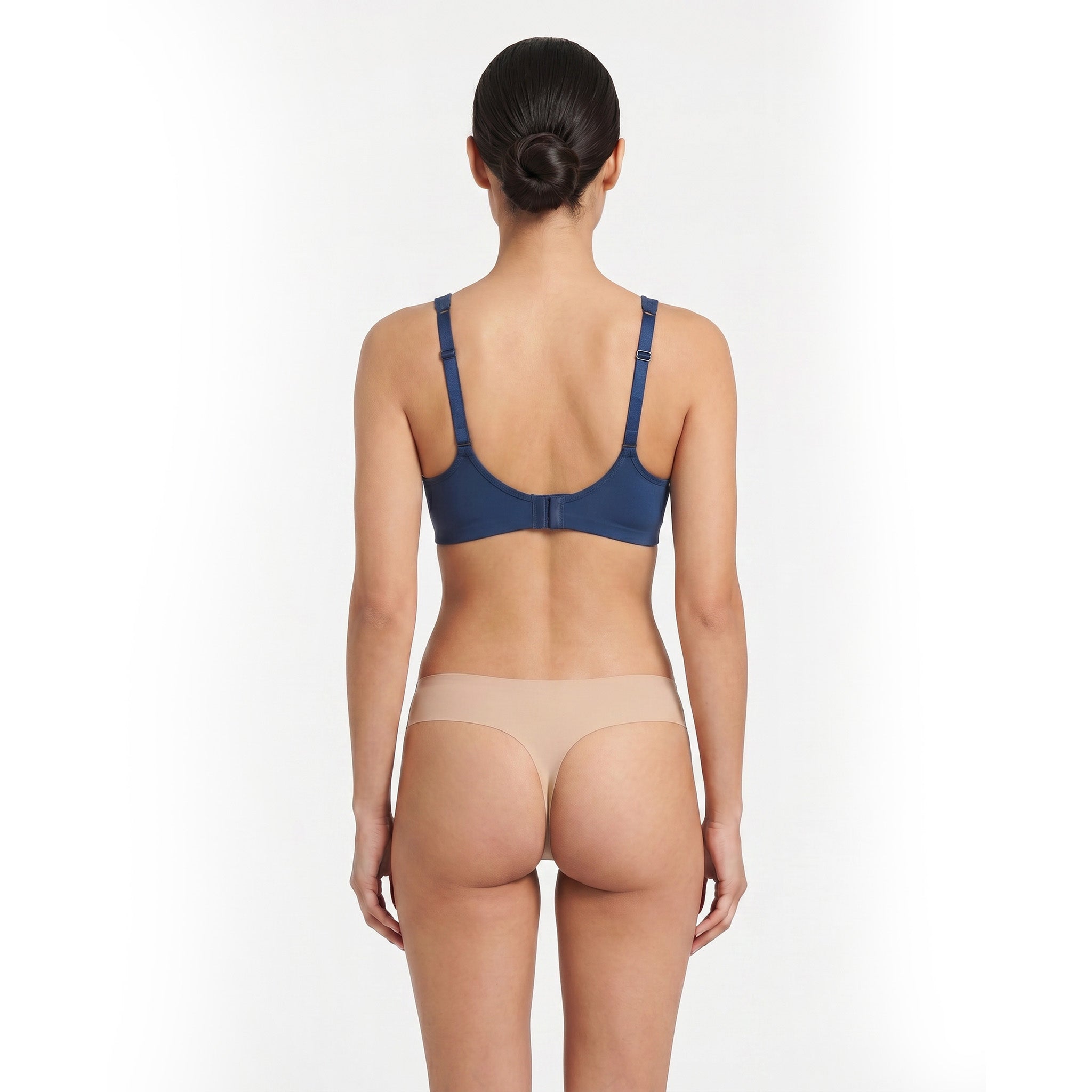 Bali Ultra Light Neckline Underwire Bra-MGBADF3439